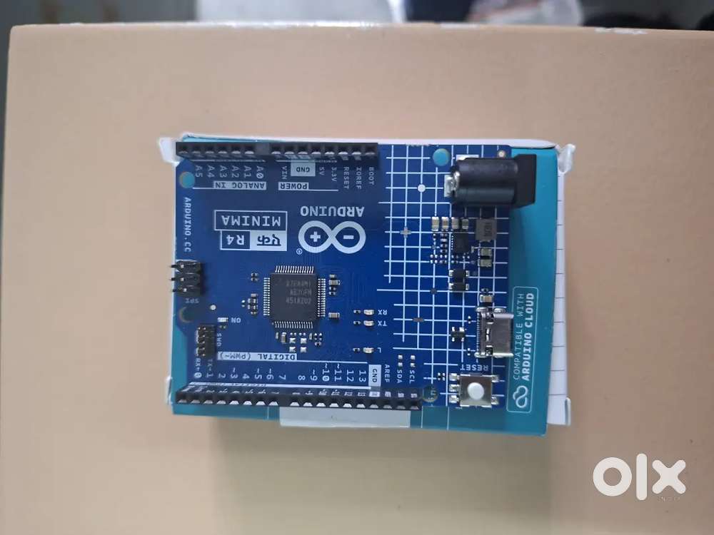 Arduino Uno R4