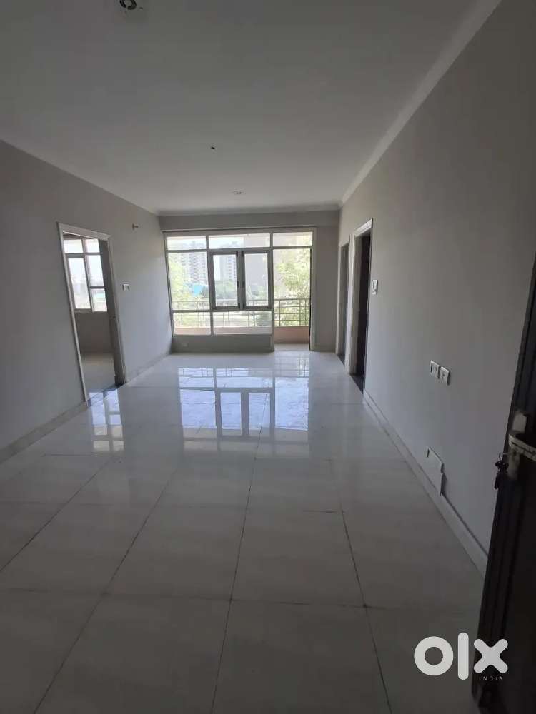 JUMBO 2 BHK ( 1216 Sqft ) IN GATED TOWNSHIP WITH ALL MODERN AMENITIES.