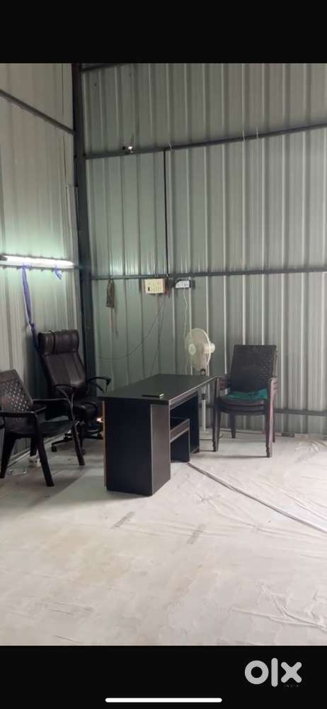 Godown for Rent khadsad road near Anthems circle ring road full condit