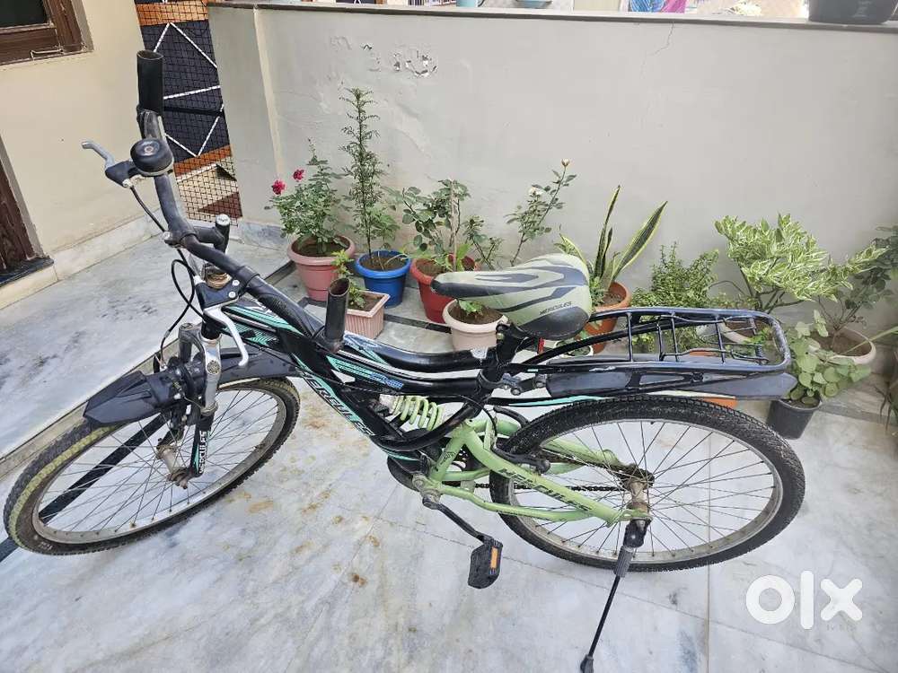 Dual shoker,power brakes sports cycle