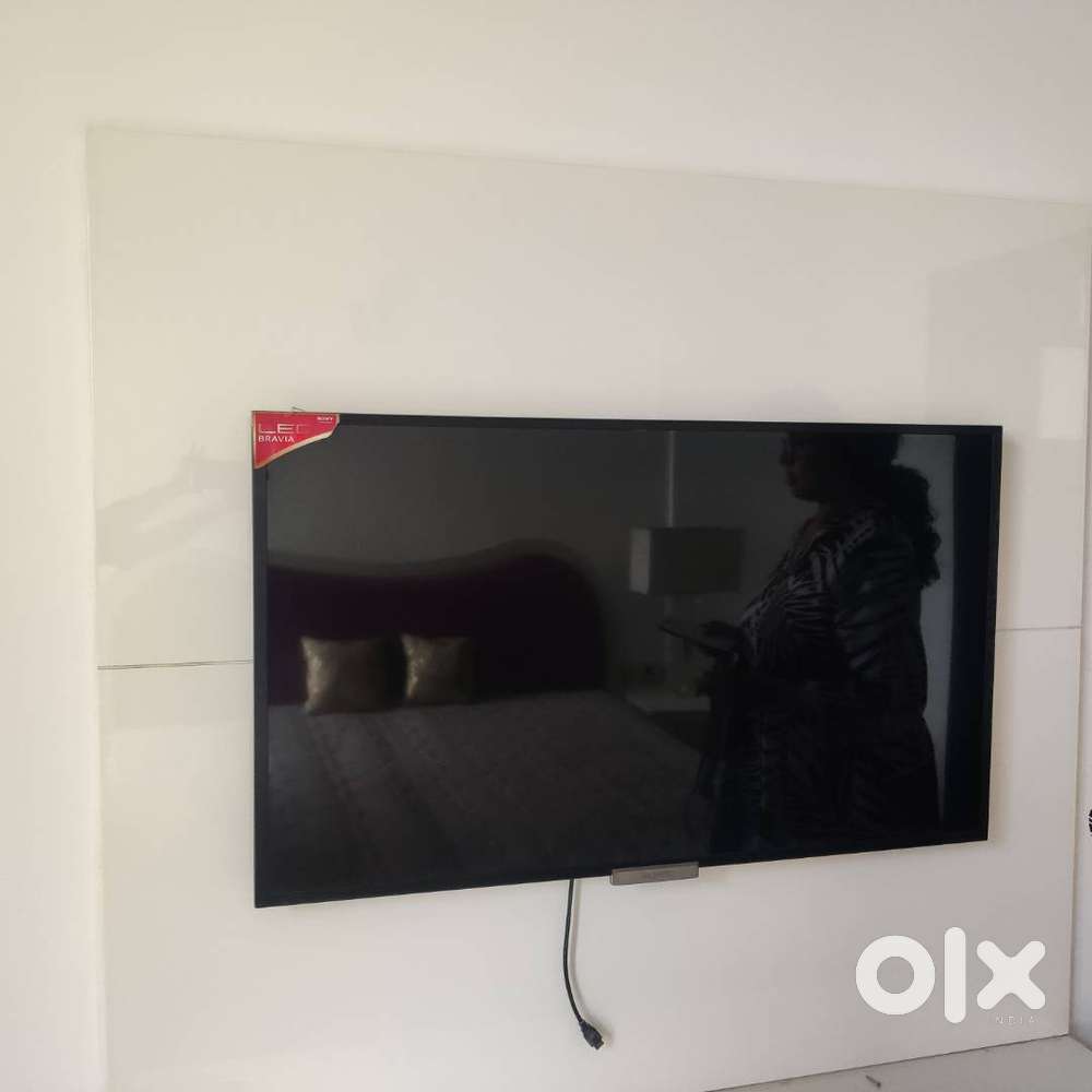 Sony Bravia model number KD,42 inches L47W800A