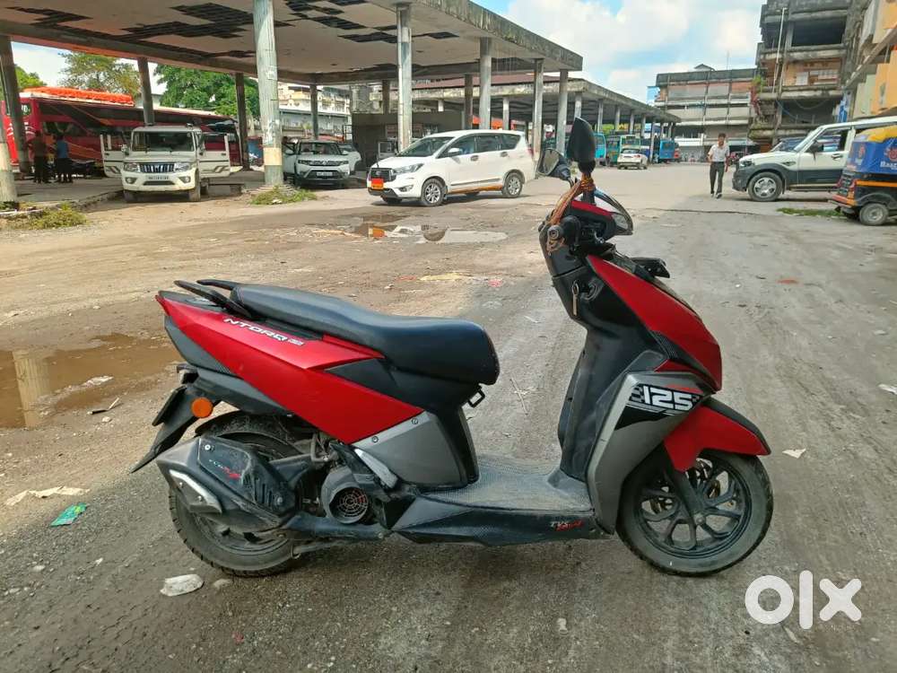 TVs NTORQ scutty