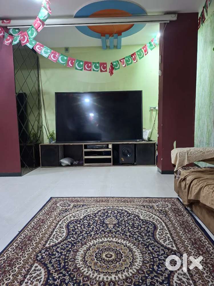 I want to seaal ma led tv 84 inch Barada LG nice working condisan