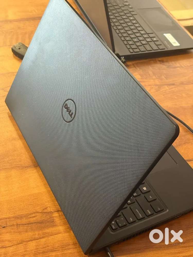 Inspiron 15-3567 i7, 7th Gen, 8Gb Ram, 125 SSD, 1TB HDD, 2GB Graphics