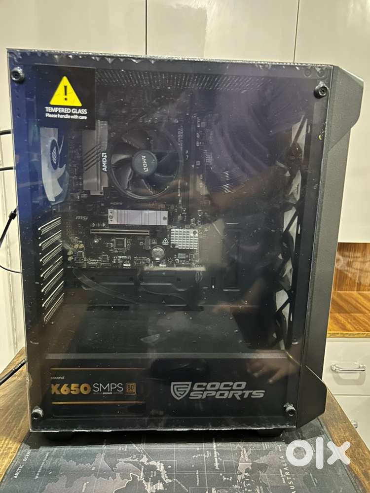 AMD RYZEN 7 8700G