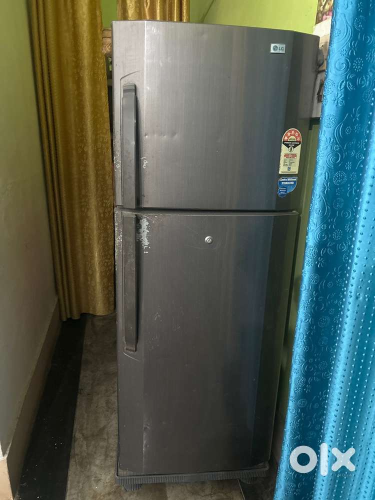 LG double door 240L refrigerator
