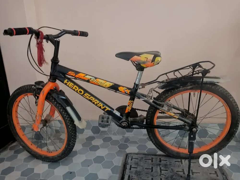 1 year old cycle new condition  20 inch wheel size with fat tayer