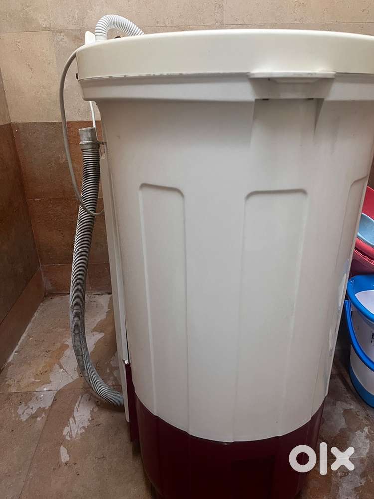 Whirpool Semi Automatic Washing Machine