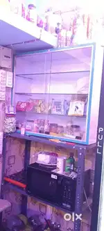 Petis counter