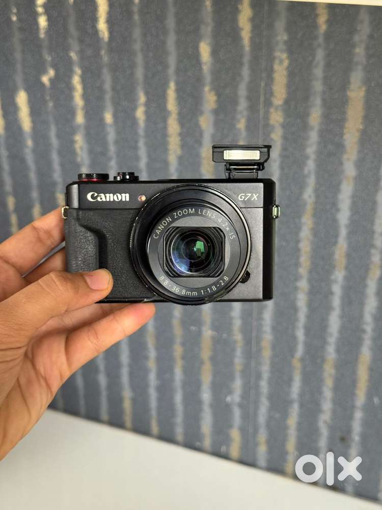 Canon G7X Mark 2