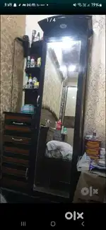 I want to sell my dressing table in very gud condition