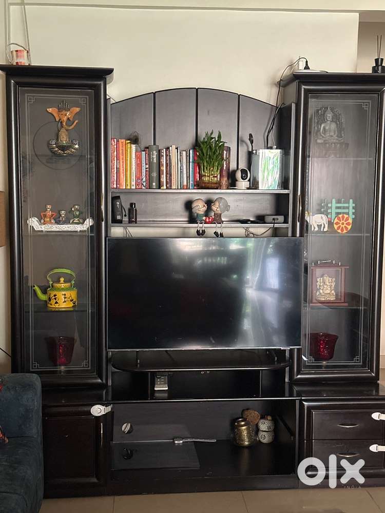 Tv unit in good condition