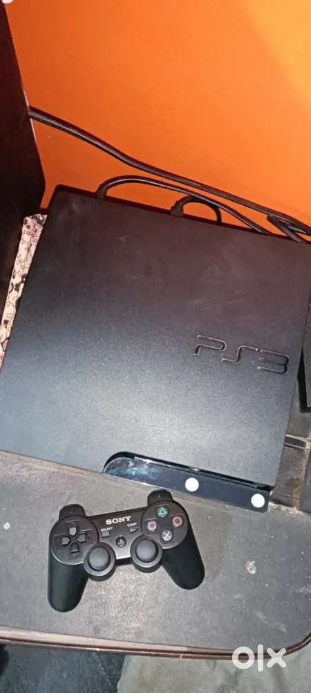 Ps3 slim with 40 games and Dell laptop
