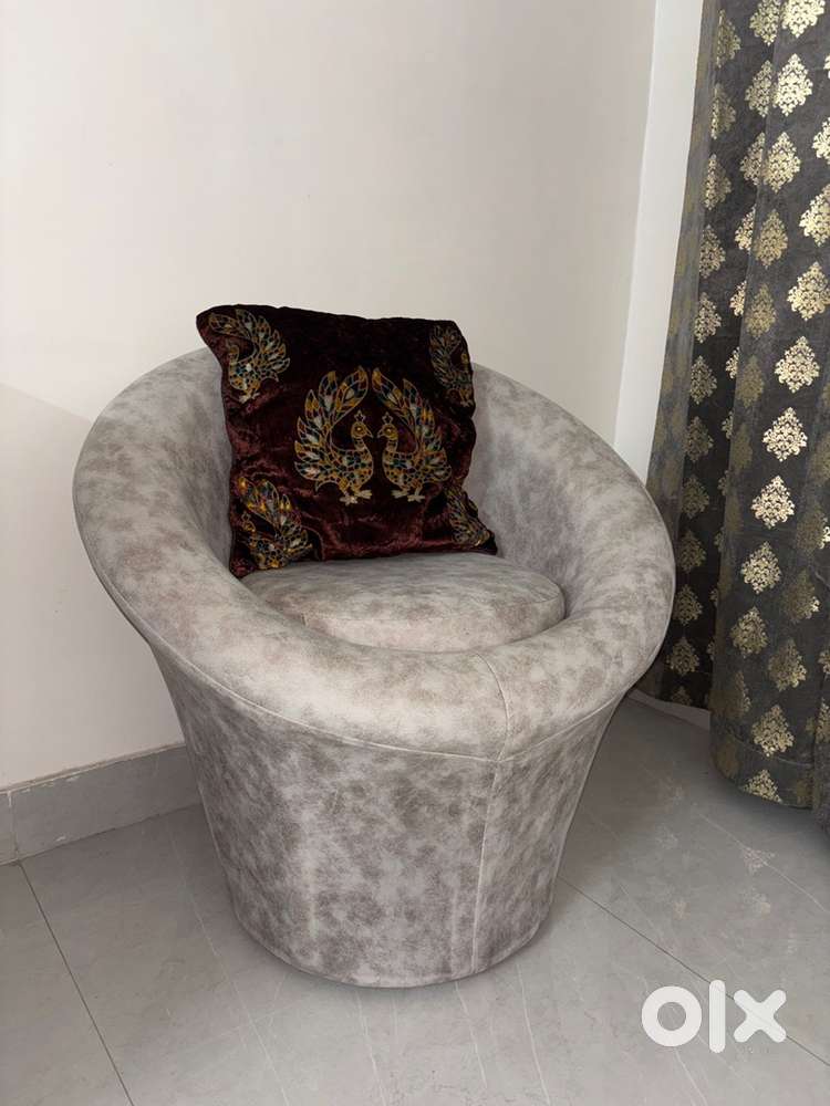 Home Saaz Sofa Chairs. (Set Of 6).