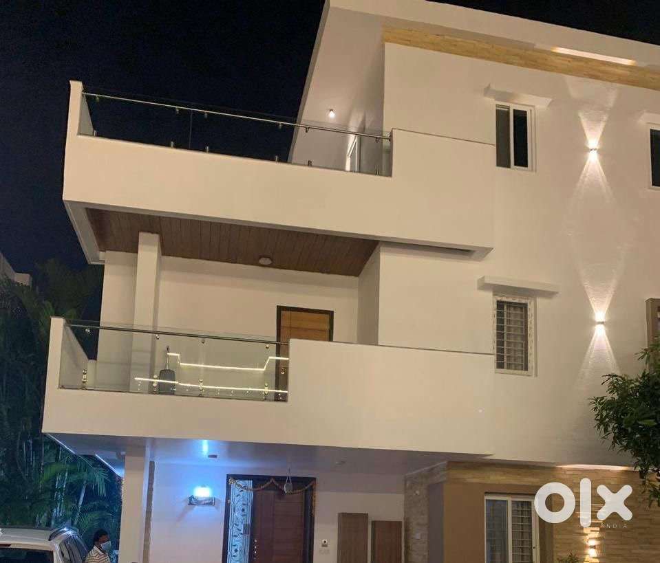 Gated community villa 5bhkfor rent Vessella villa kondapur