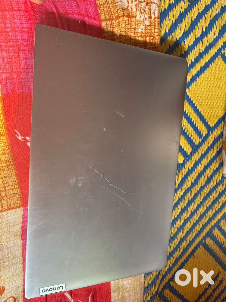 Brand new lenovo laptop 20% used only good condition