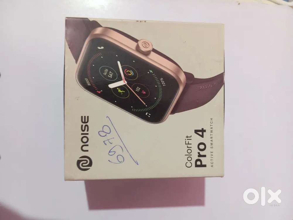 Noise colorfit pro 4 smart watch