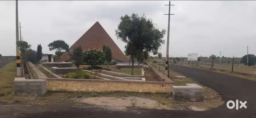 30*40 South-East Corner Site Available,Genuine Buyer Contact me