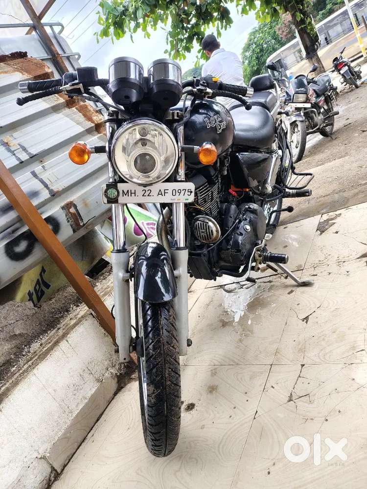 Sell Royal Enfield Thunderbird 350 double disc break.