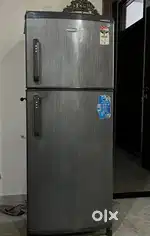 Whirlpool double door fridge