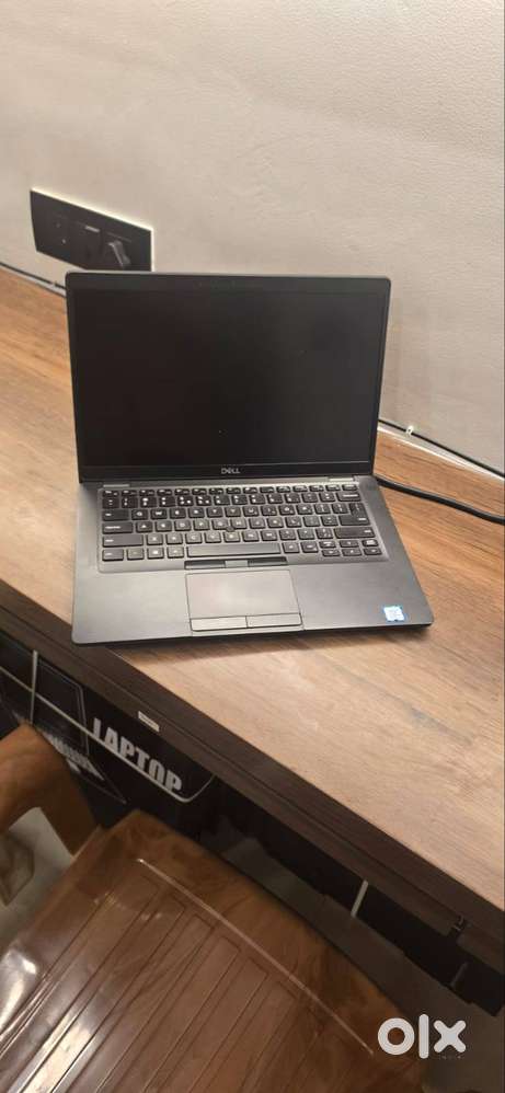 Dell i5 8th 8GB 256GB SSD  Light weight + Good Laptop  A++