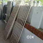 Grril gate