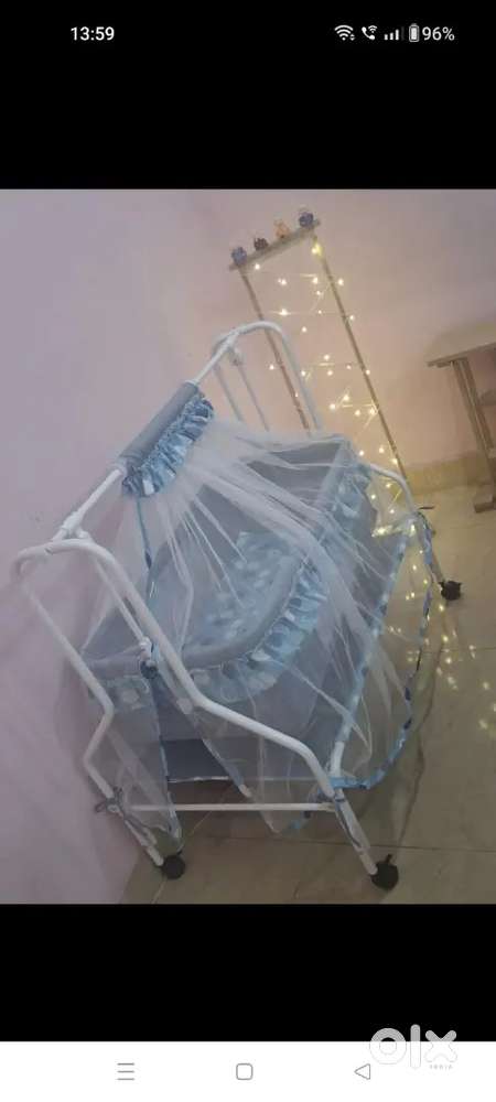Baby Swing, free to move and mosquito protection