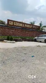 150 गज प्लॉट ₹18000 गज 
जीडी गोयंका स्कूल के सामनेरोड 20 फुट