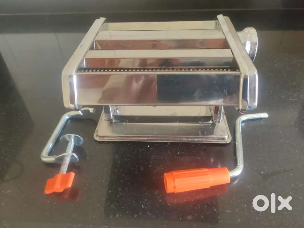 Manual Pasta Maker Machine