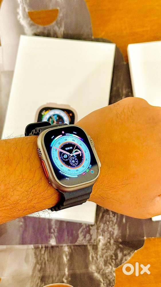 Apple Watch Ultra Box & all accessories i watch ultra