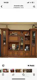 Wall unit showcase