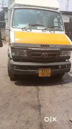 Wanted benz and Tata 407 driver