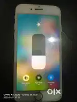 iPhone 8 64 gb Bettry helth 100with Box