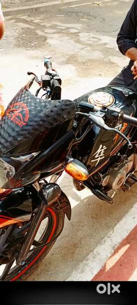 Pulsar 150c. Insurance complete new battery pollution complete