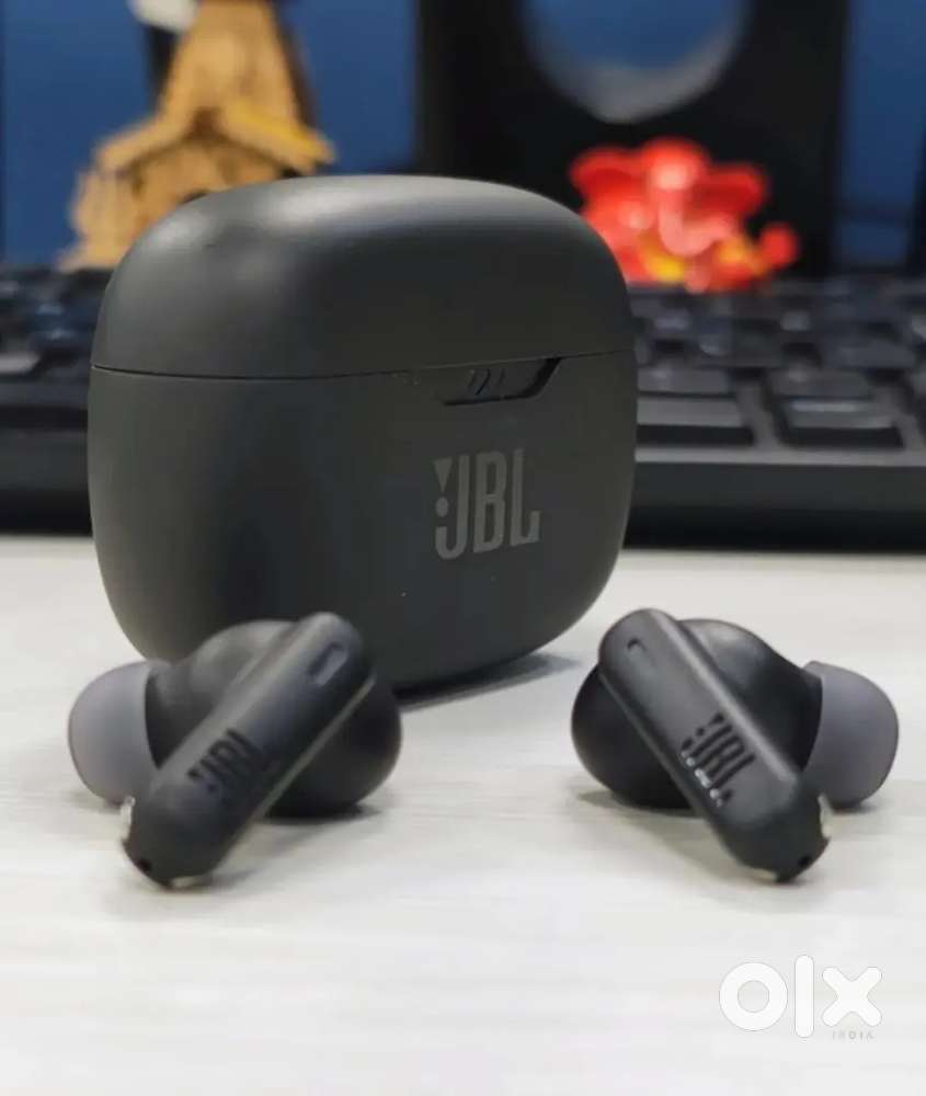 JBL yer buds