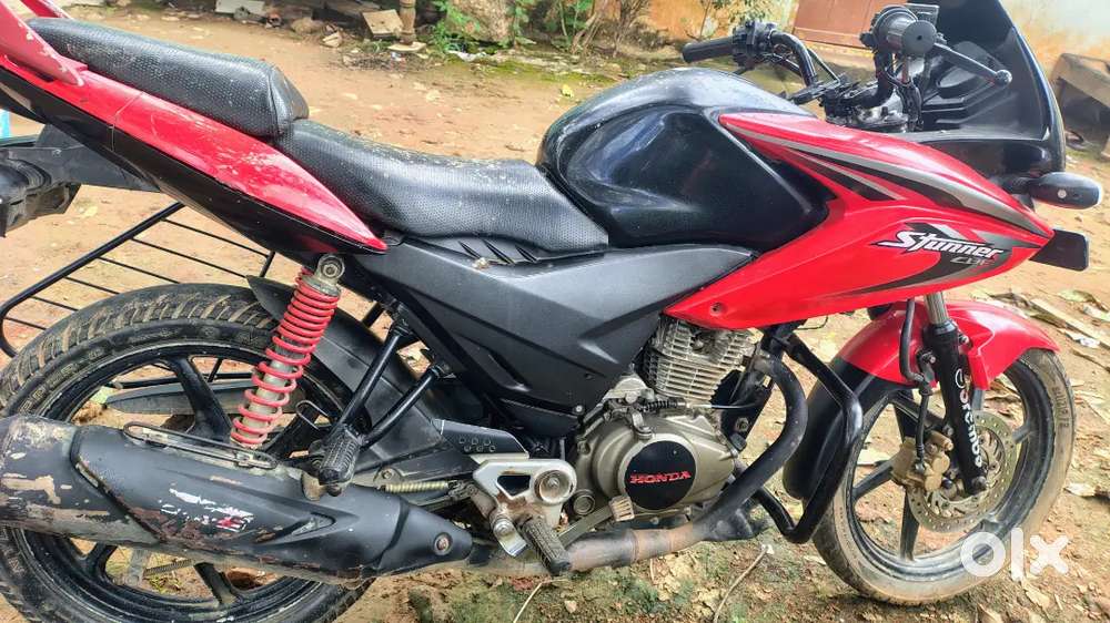 Honda CBF stunner