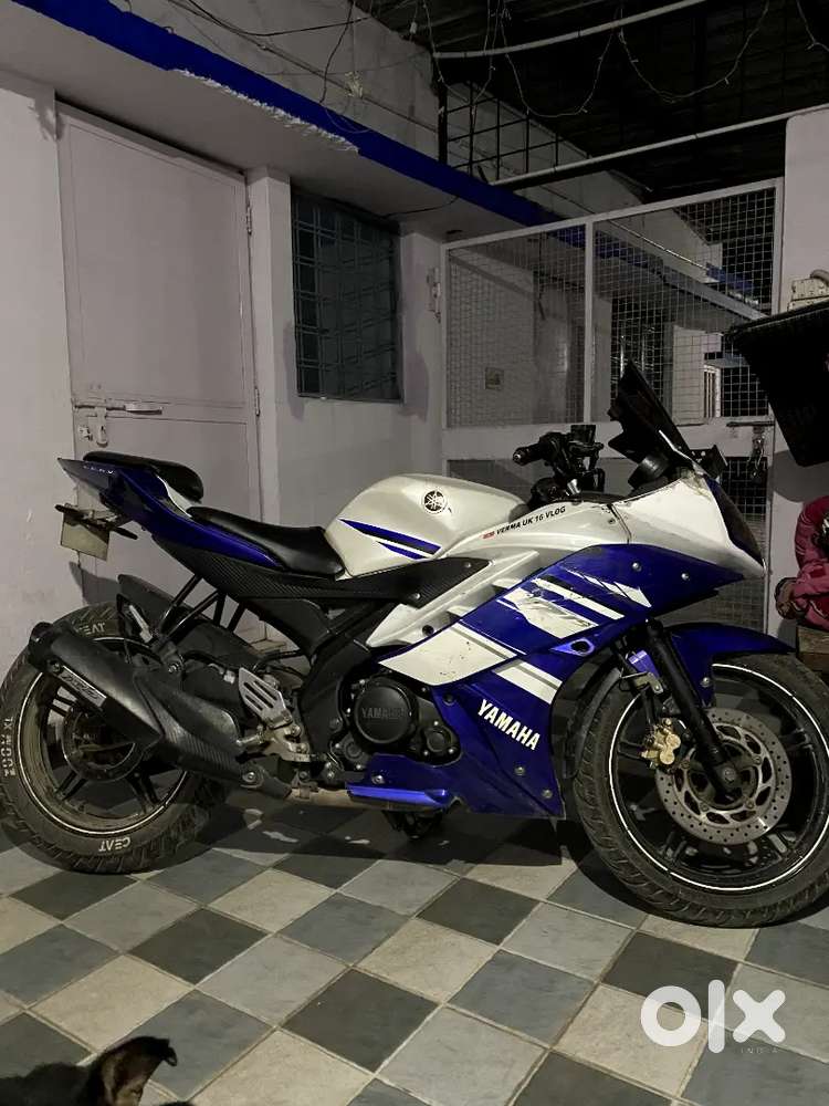 Good condition new tyres service maintain on table negotiation