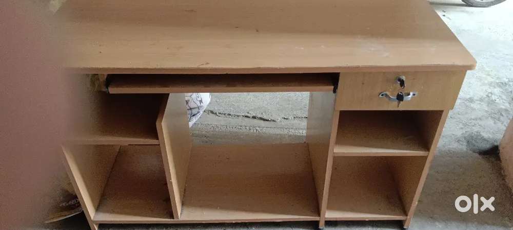 Computer table  good quality