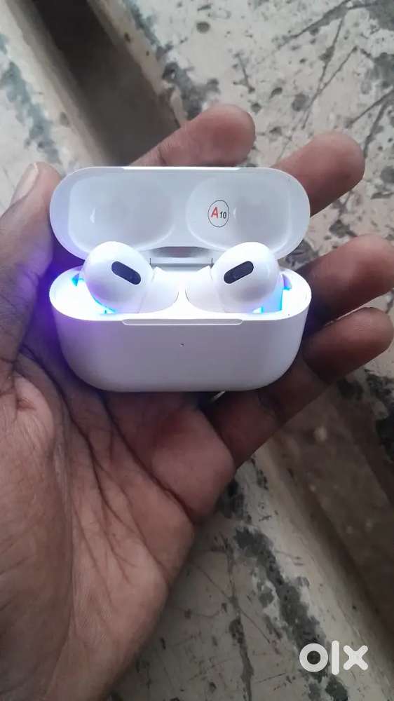 WHITE earbuds bluetooth with sensor ,anc,bluetooth 5.bi