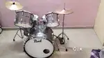 Pearl Drums kit