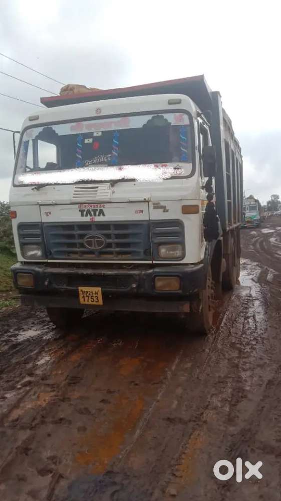 Tata 10 wheel sedhi camani 2018