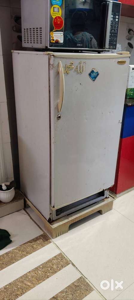 Kalvinator Teflon non stick surface fridge