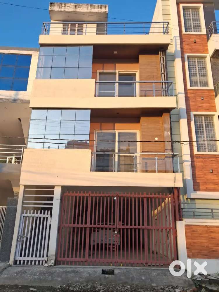 House For Sale in Chaman Vihar Phase 2