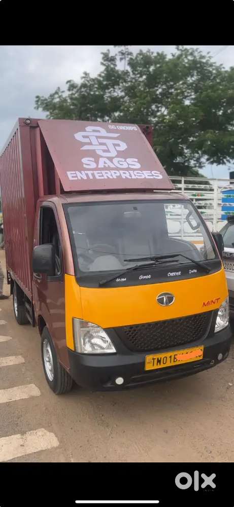 Driver and Helper for Tata Ace