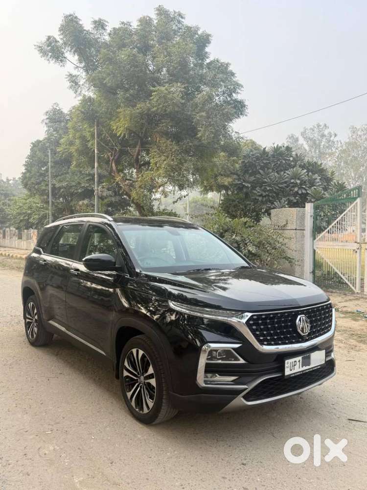 MG Hector Plus Sharp CVT, 2023, Petrol