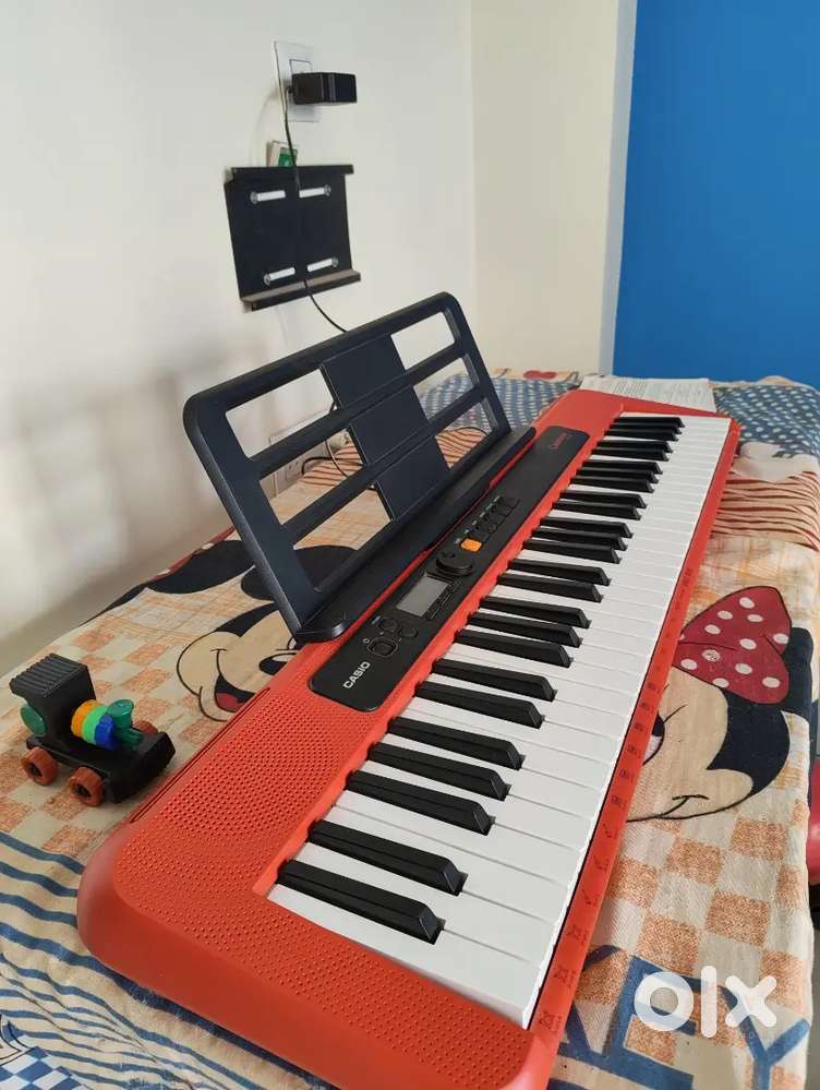 Casiotone 200 keyboard for aale