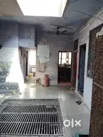 100 gaj house