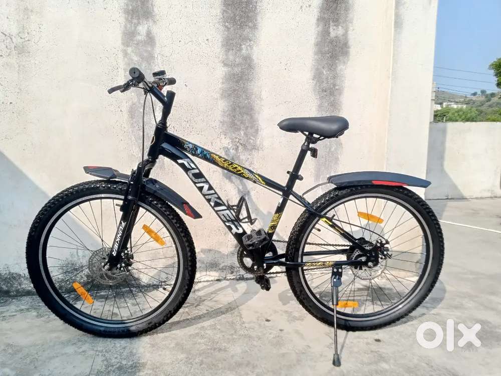 Funkier 8712 साइकिल  सिर्फ 1 महीना पुरानी  नई जैसी हालत
