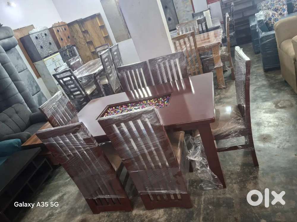 New 6 seater wooden daining table available All sizes cots mattress