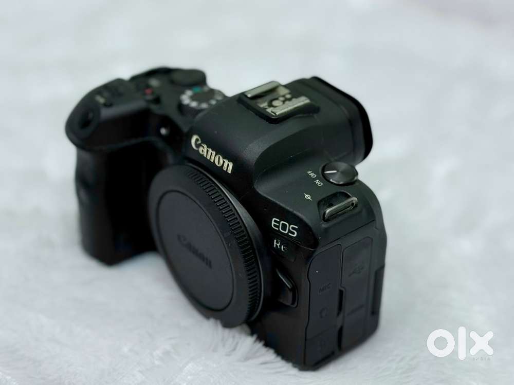 Canon R6 Mirrorless Camera
